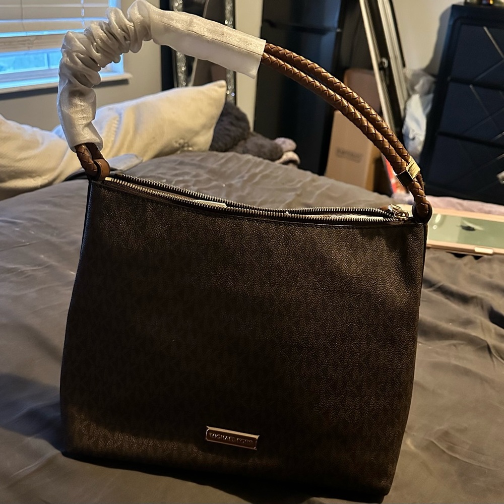 Michael Kor’s medium shoulder bag